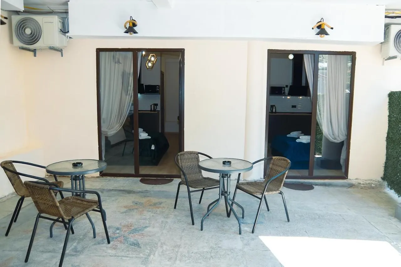 Sunshine Apartments Тбилиси