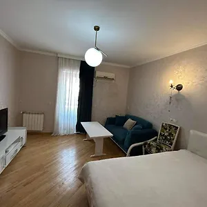 Lela's Апартаменты